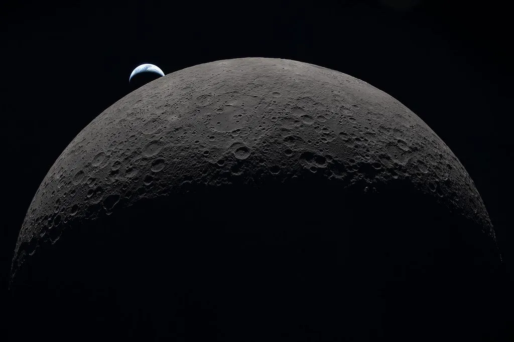 La NASA photographie le cratère laissé par un étage de Falcon 9 sur la Lune
